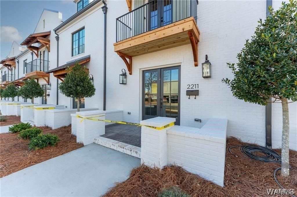 2207 Paul W Bryant Drive. Tuscaloosa, AL 35401