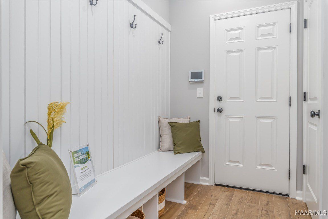 801 Rua Way. Pike Road, AL 36064