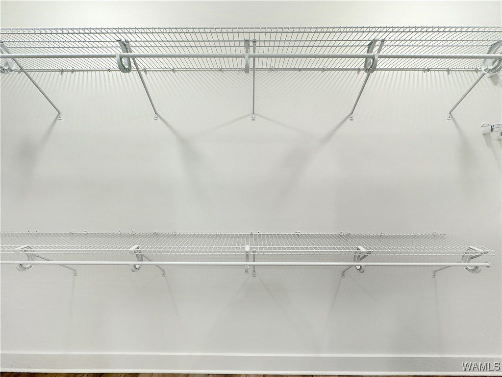 9586 Crete Circle. Tuscaloosa, AL 35406