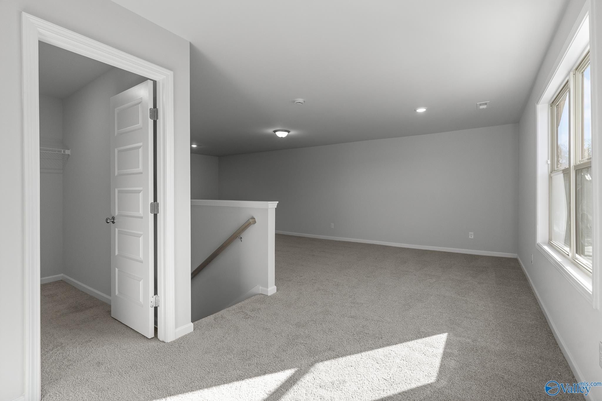 1304 Vermilion Circle. Huntsville, AL 35803