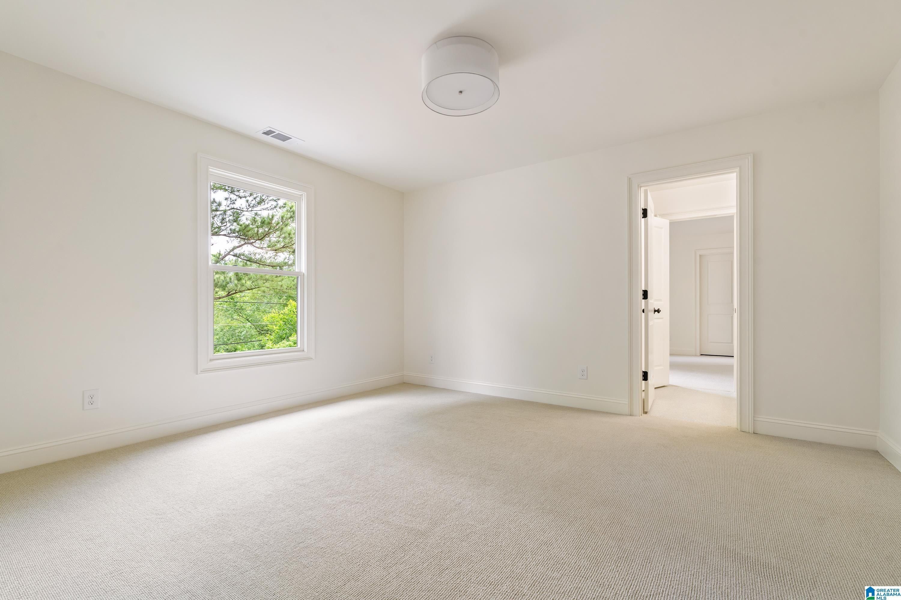 74 Parkway Drive. Homewood, AL 35209