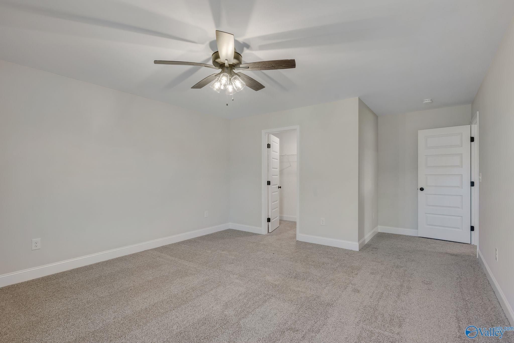 136 Brier View Drive. Meridianville, AL 35759