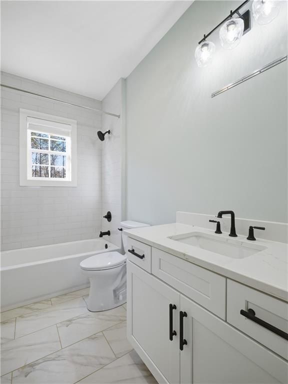 106 Cheyenne Lane. Dadeville, AL 36853