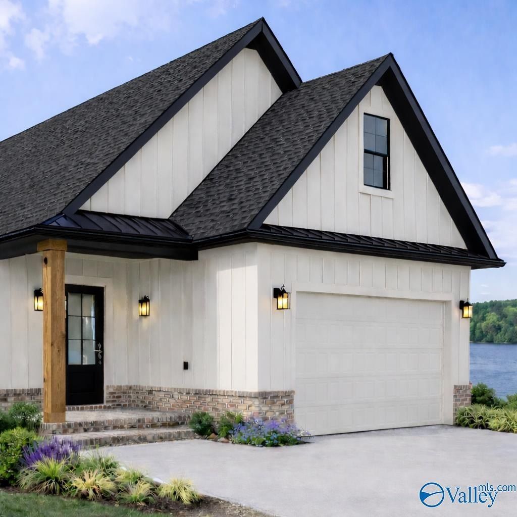 847 Rainbow Haven. Rainbow City, AL 35906