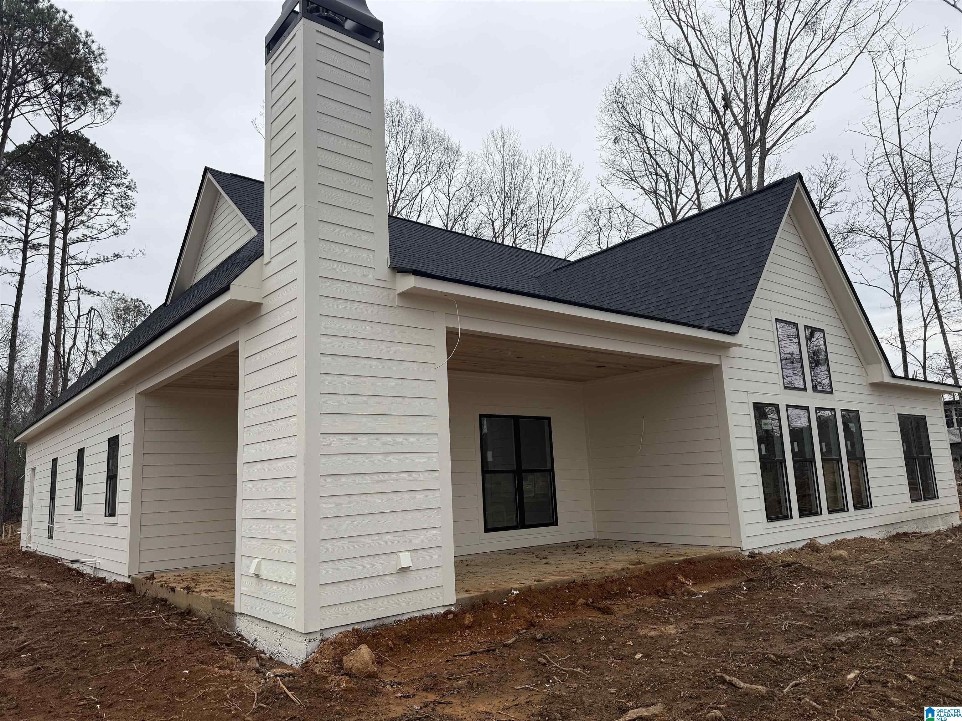 755 Blue River Drive. Lincoln, AL 35096