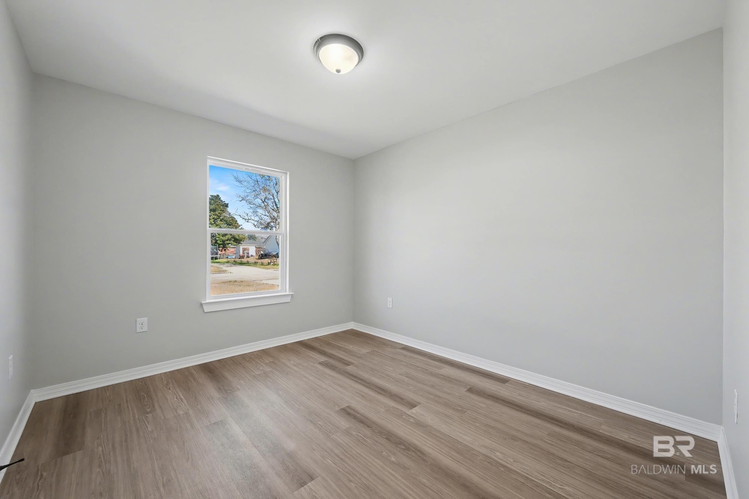 76 Fincher Lane. Loxley, AL 36551