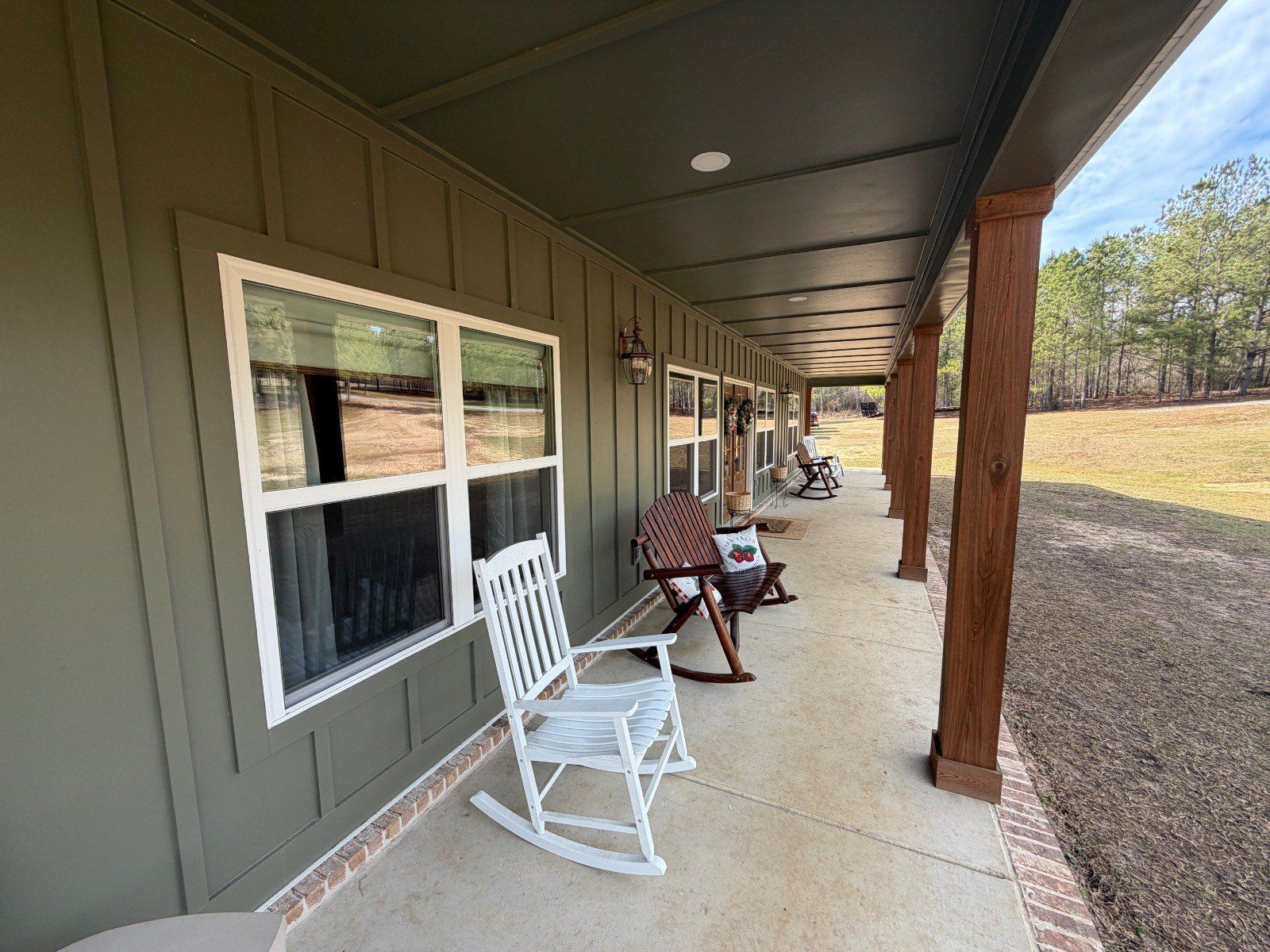 655 Willow Oaks Dr. Ozark, AL 36360