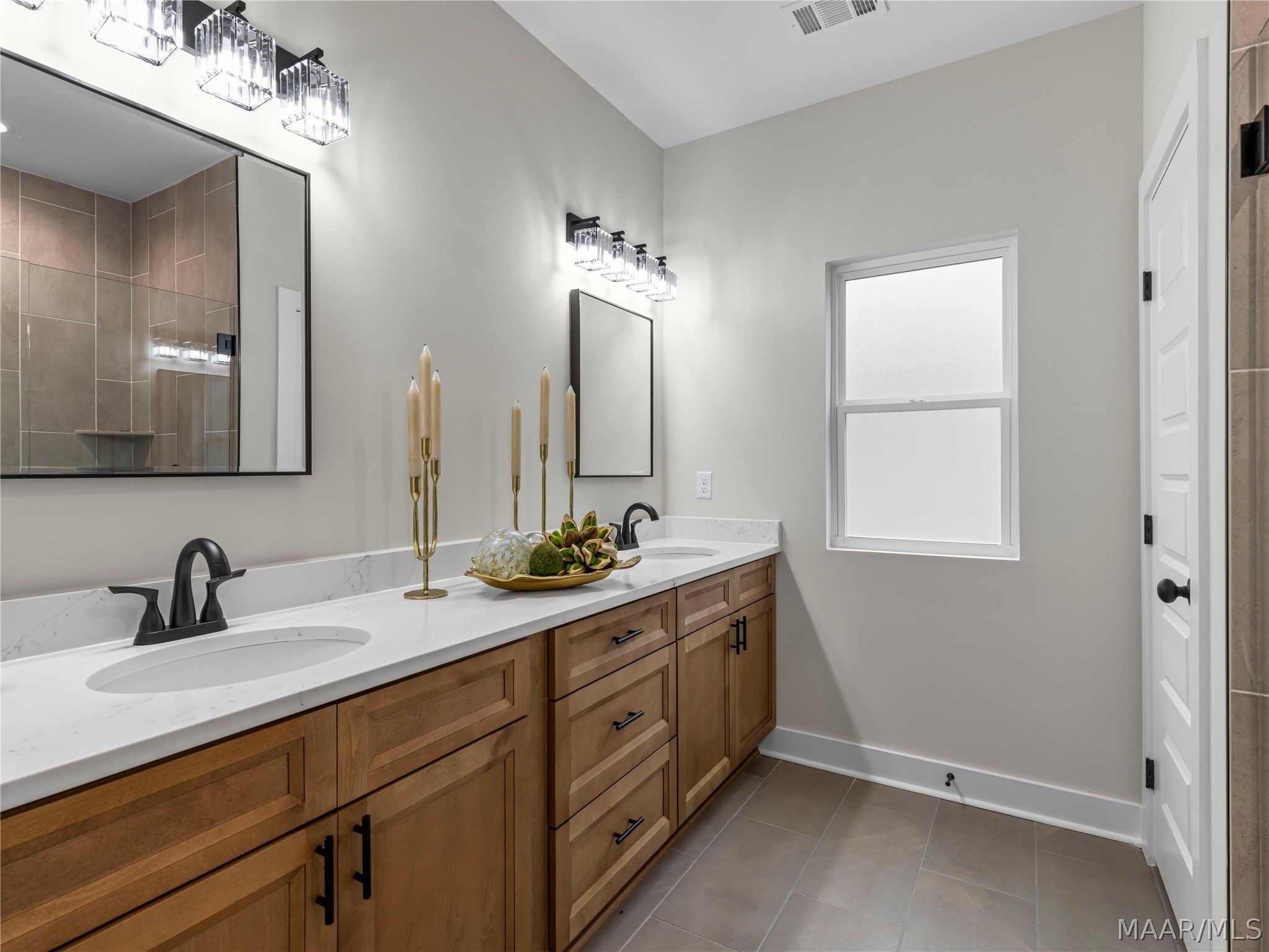 384 Palmer Drive. Dadeville, AL 36853