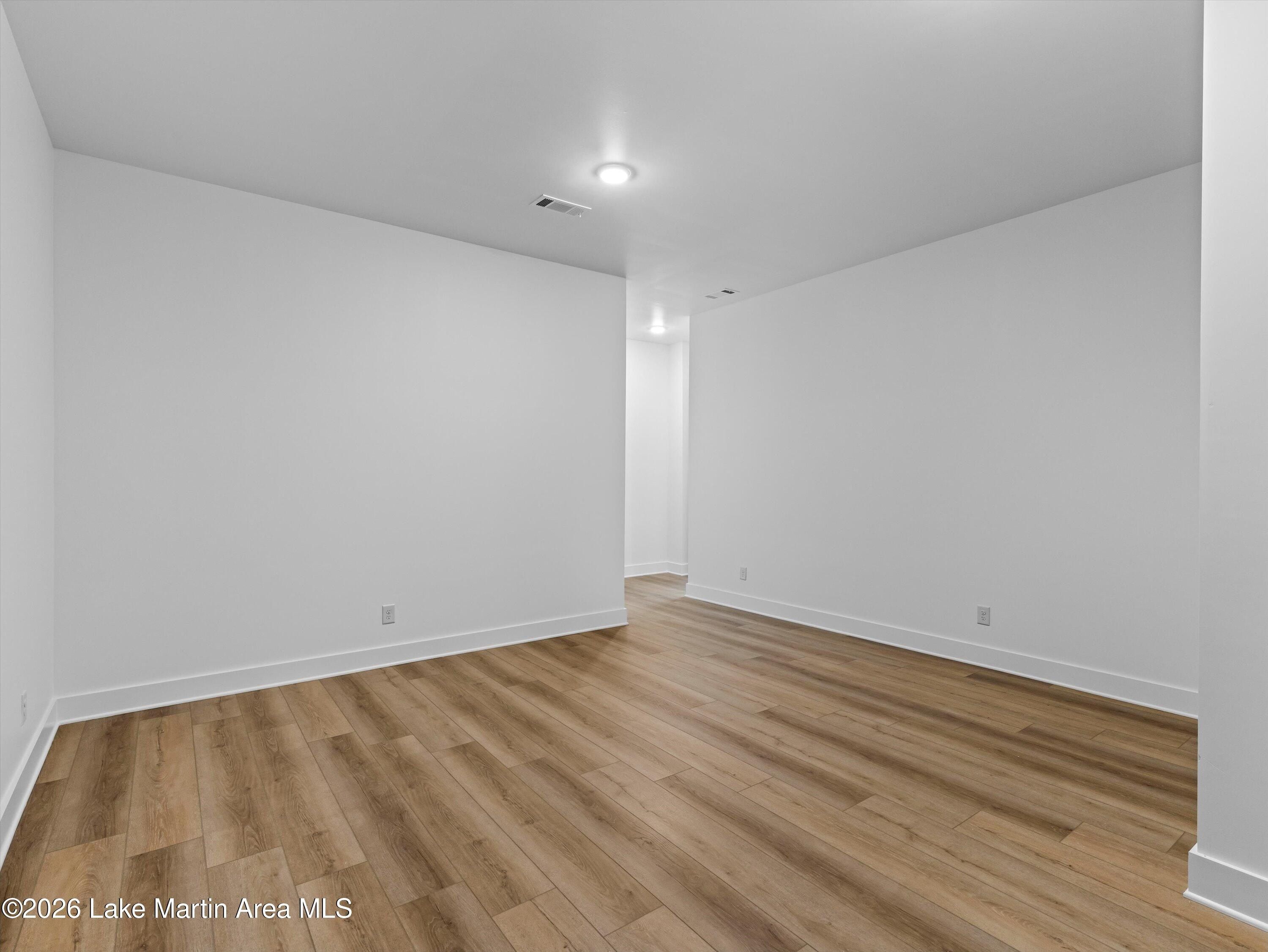 207 Heritage Pt. Alexander City, AL 35010