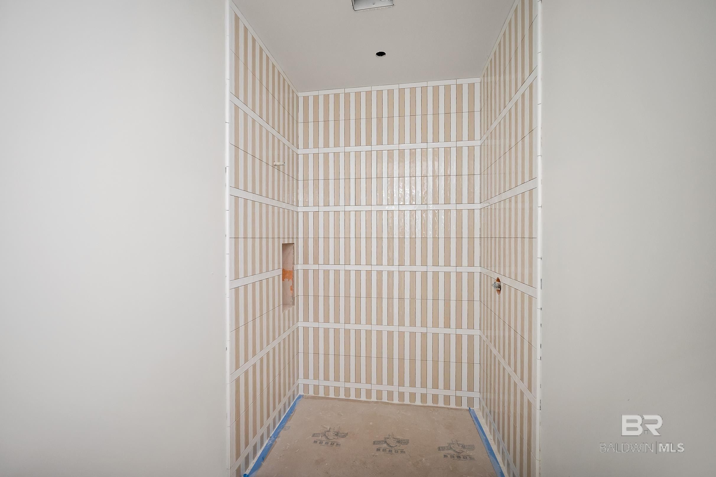 30977 Peninsula Drive. Orange Beach, AL 36561