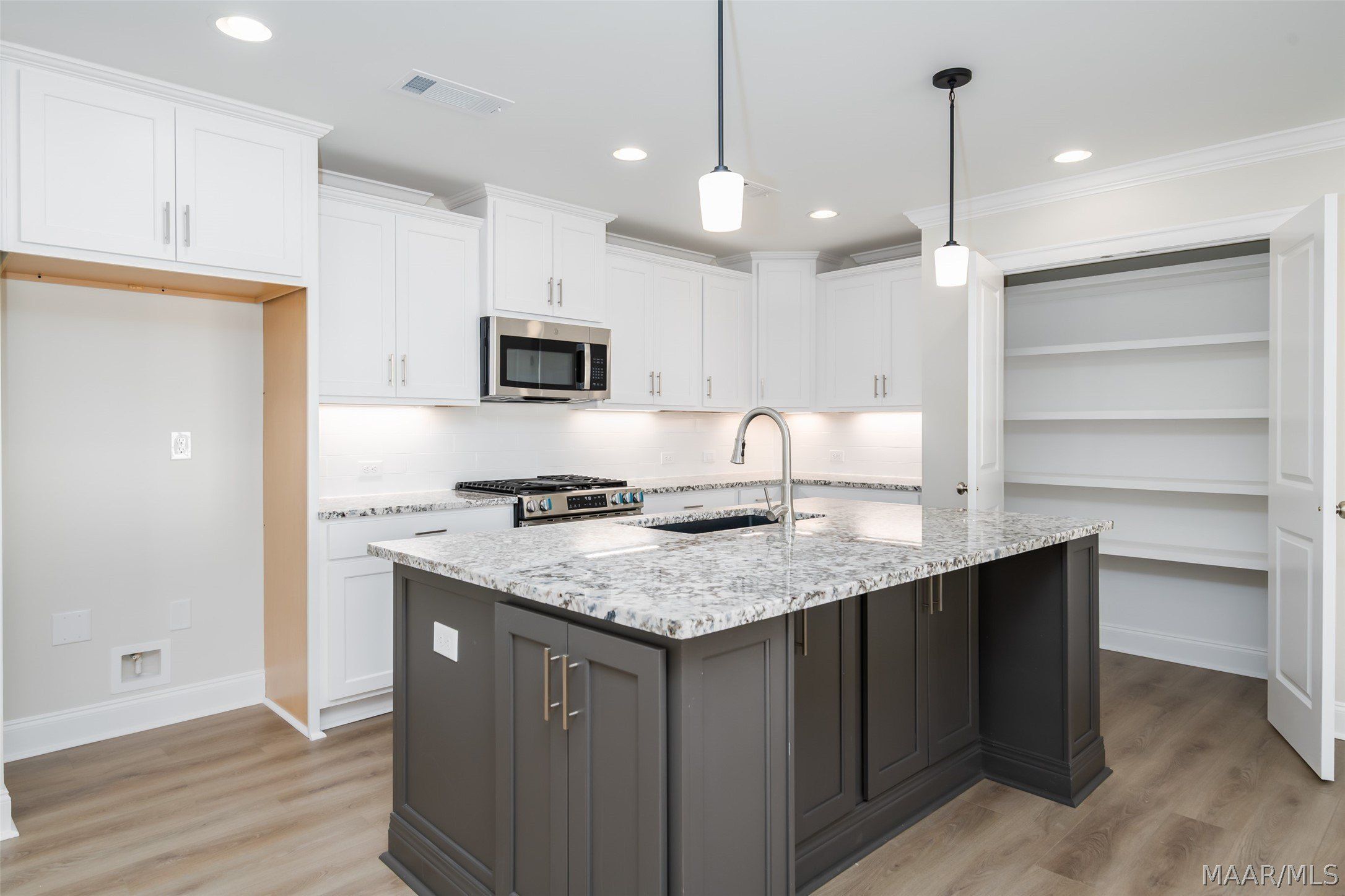 945 Pearl Drive. Prattville, AL 36066