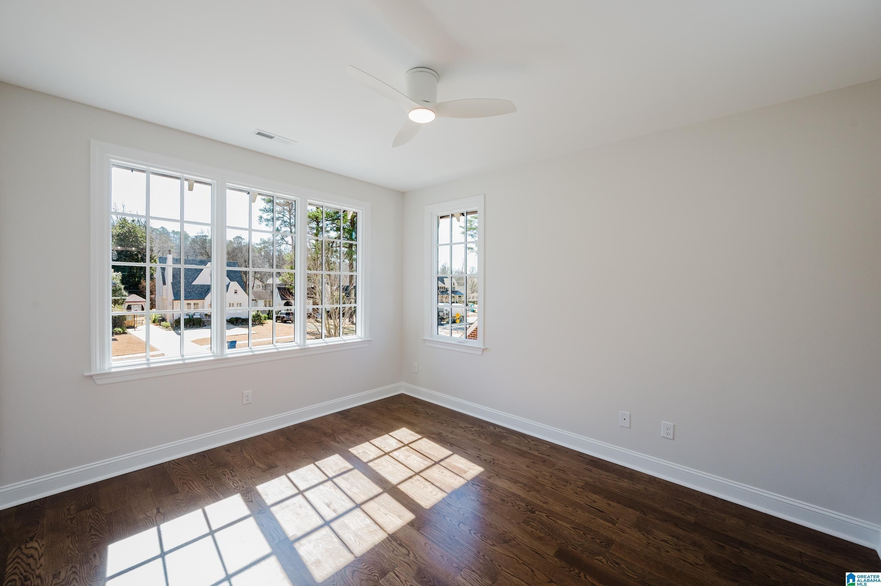 1522 Roseland Drive. Homewood, AL 35209