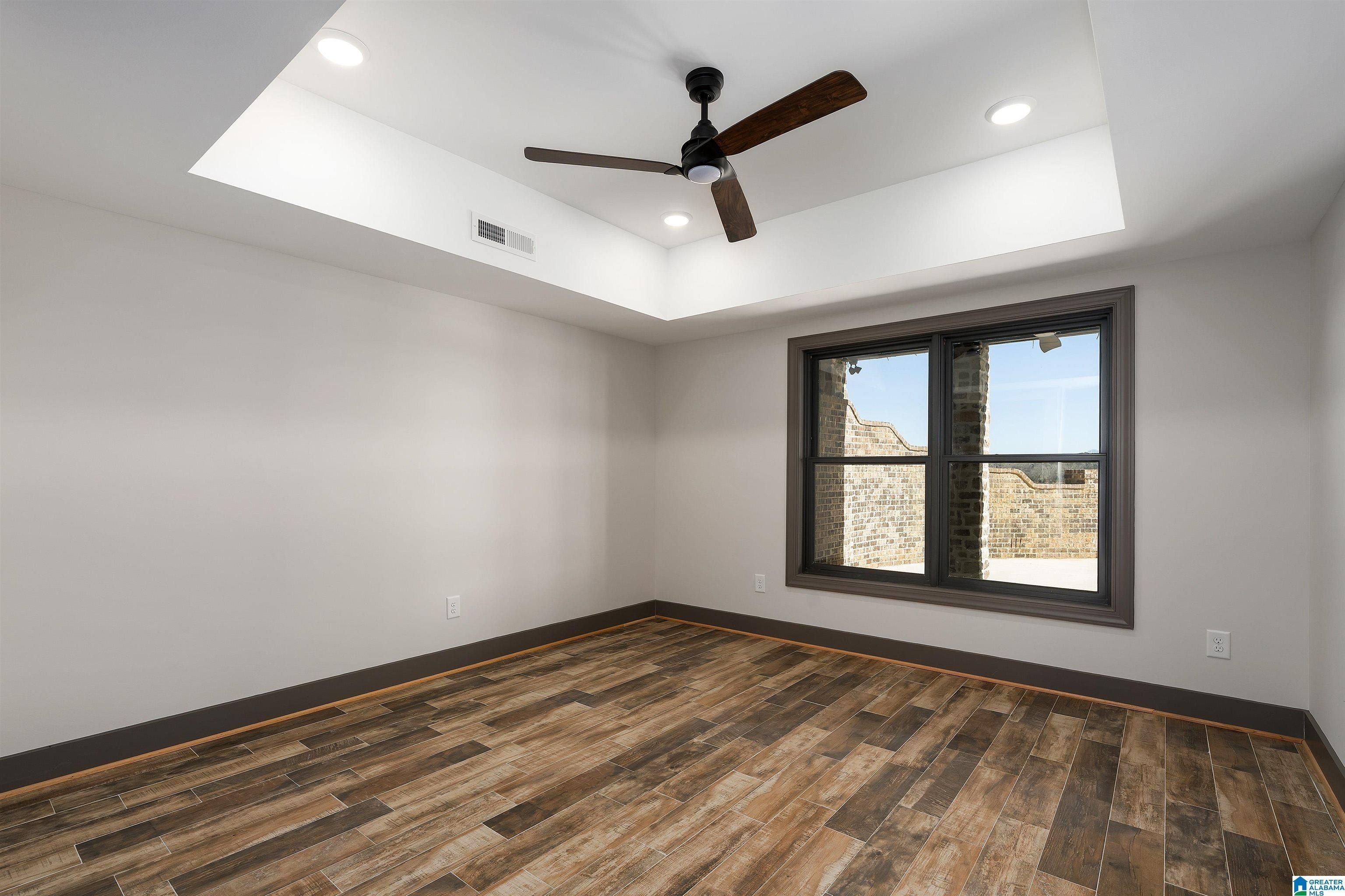 305 Lake Pointe Drive. Lincoln, AL 35096