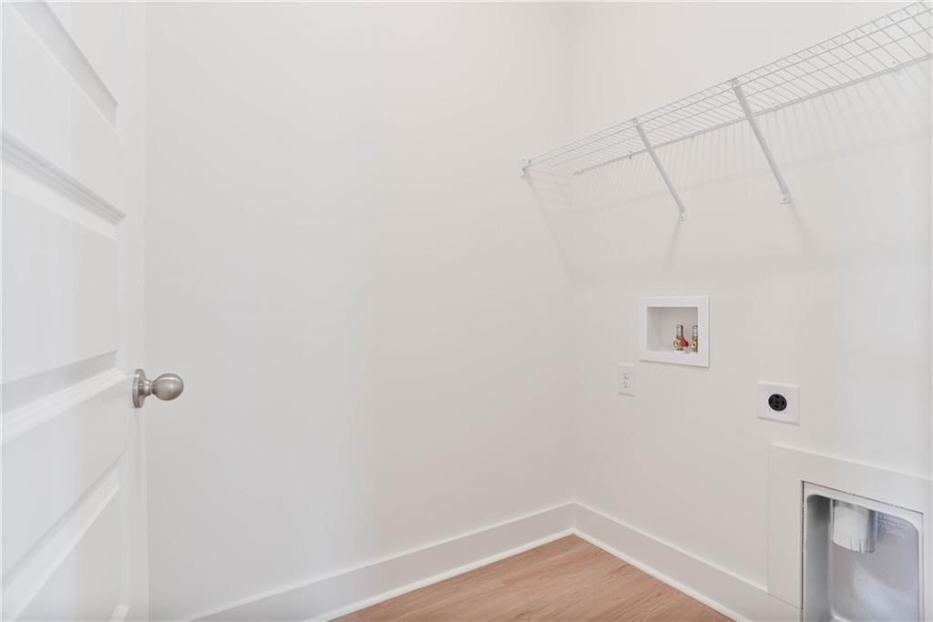 98 Bradley Lane. Auburn, AL 36830