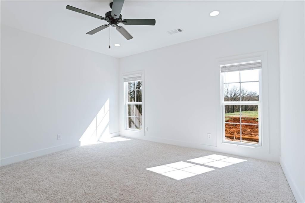 3220 Bradley Lane. Auburn, AL 36830