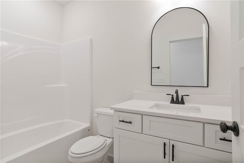 3218 Bradley Lane. Auburn, AL 36830