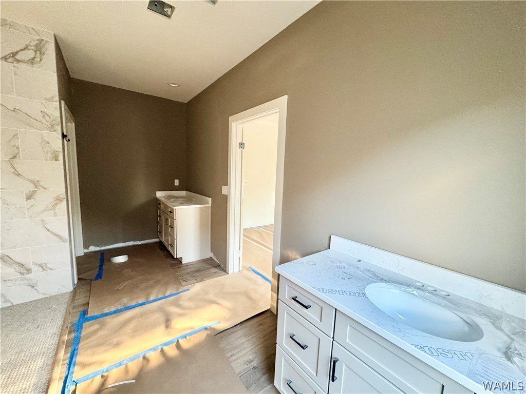 9592 Crete Circle. Tuscaloosa, AL 35406