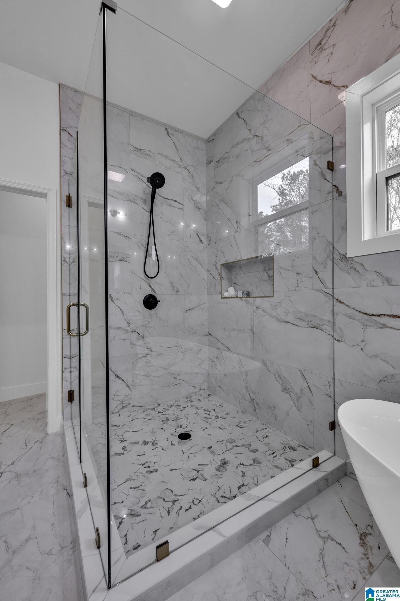 428 Michael Drive. Gardendale, AL 35071