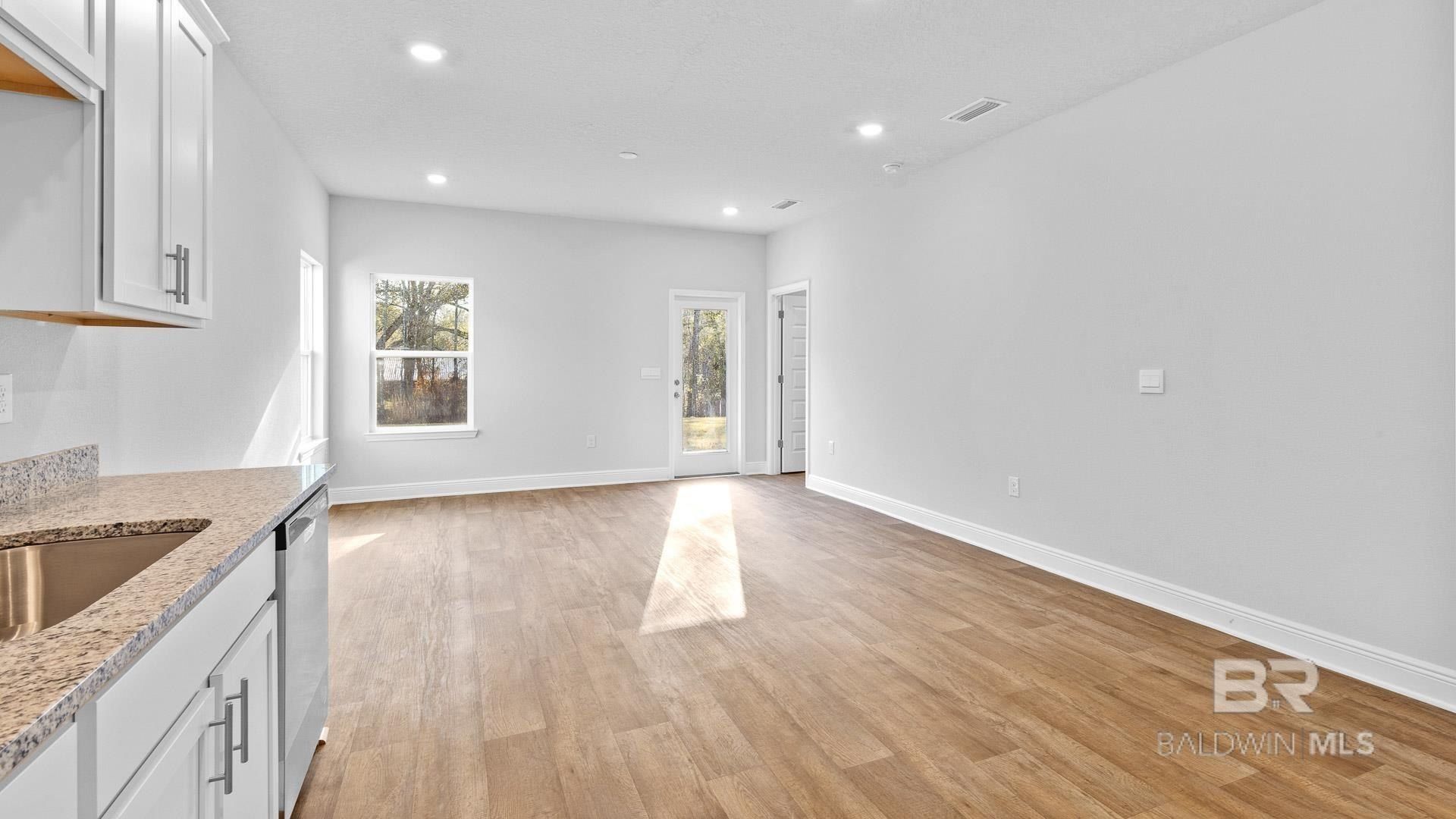 7636 Courant Circle. Foley, AL 36535