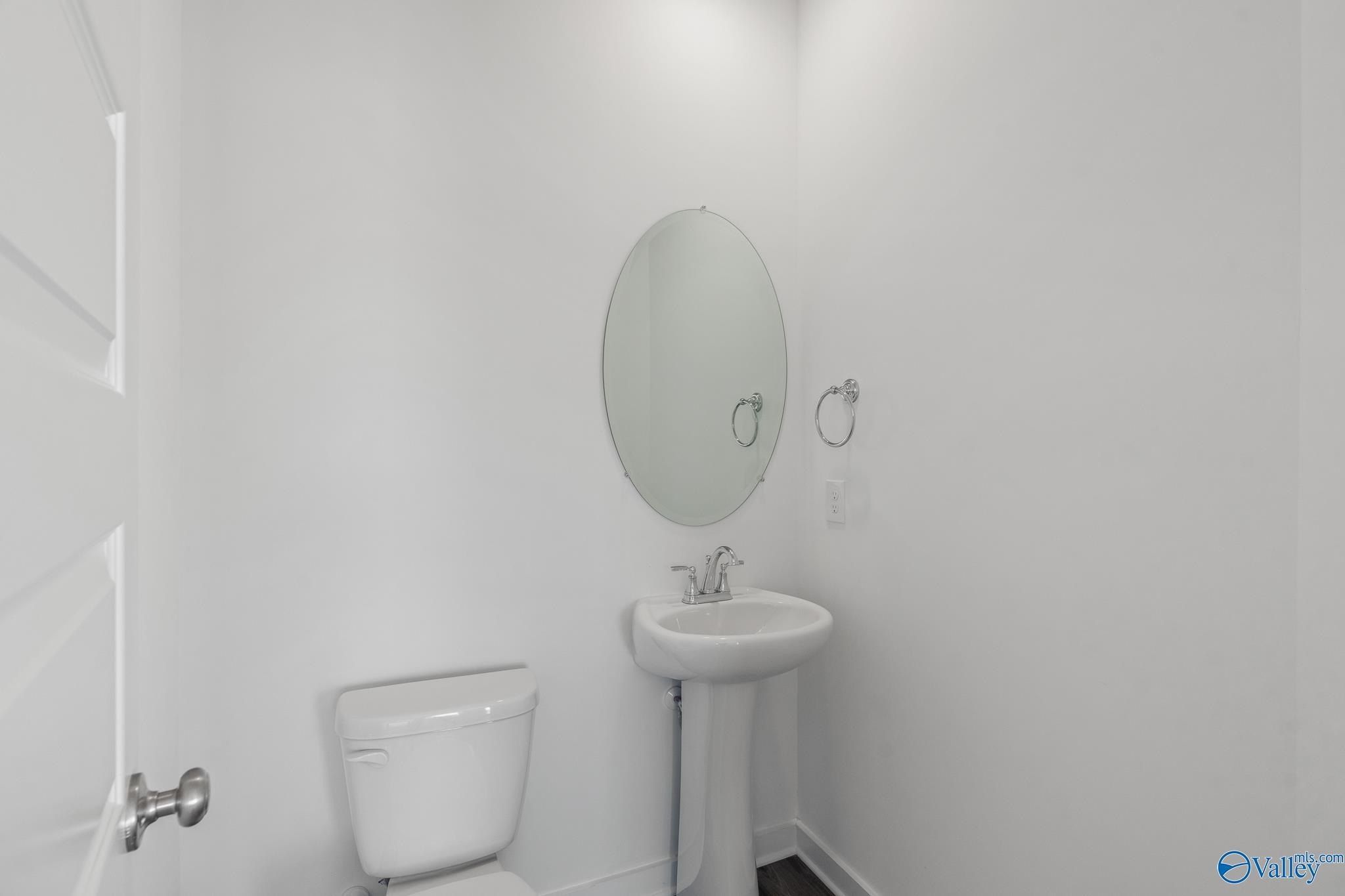 6228 Taramore Lane. Huntsville, AL 35806