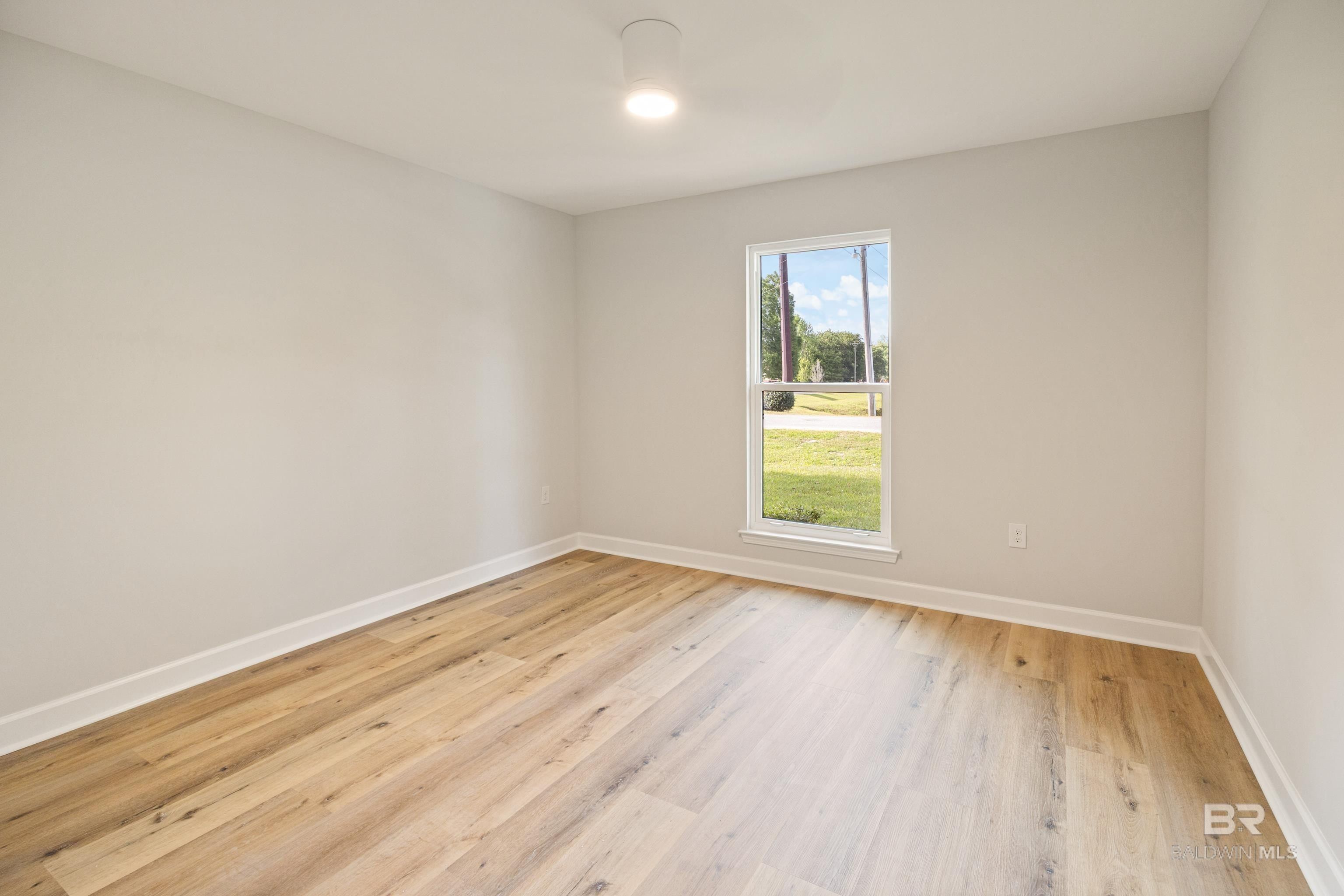 15022 Julieann Lane. Silverhill, AL 36576