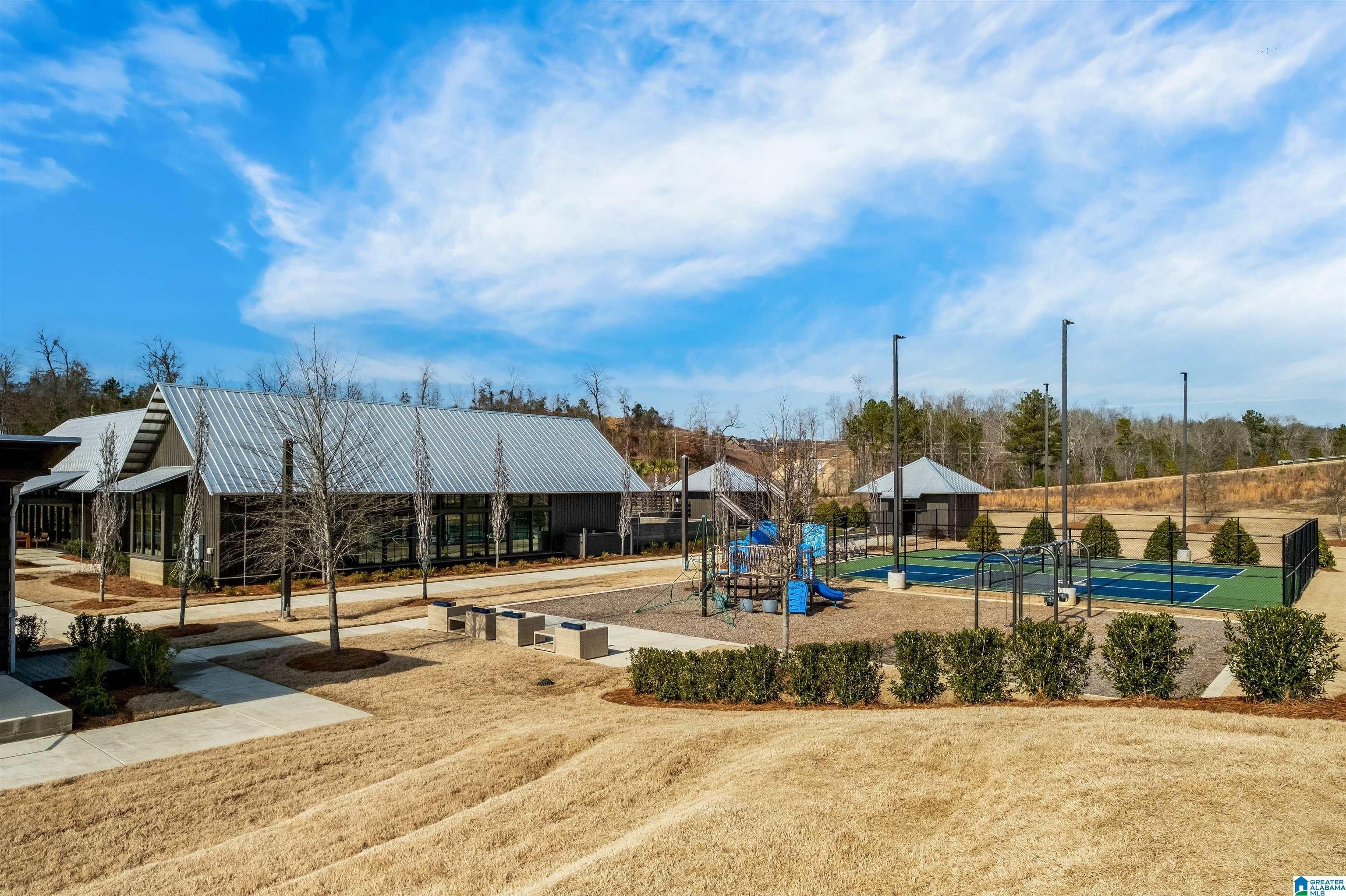 2323 Blackridge Crest. Hoover, AL 35244