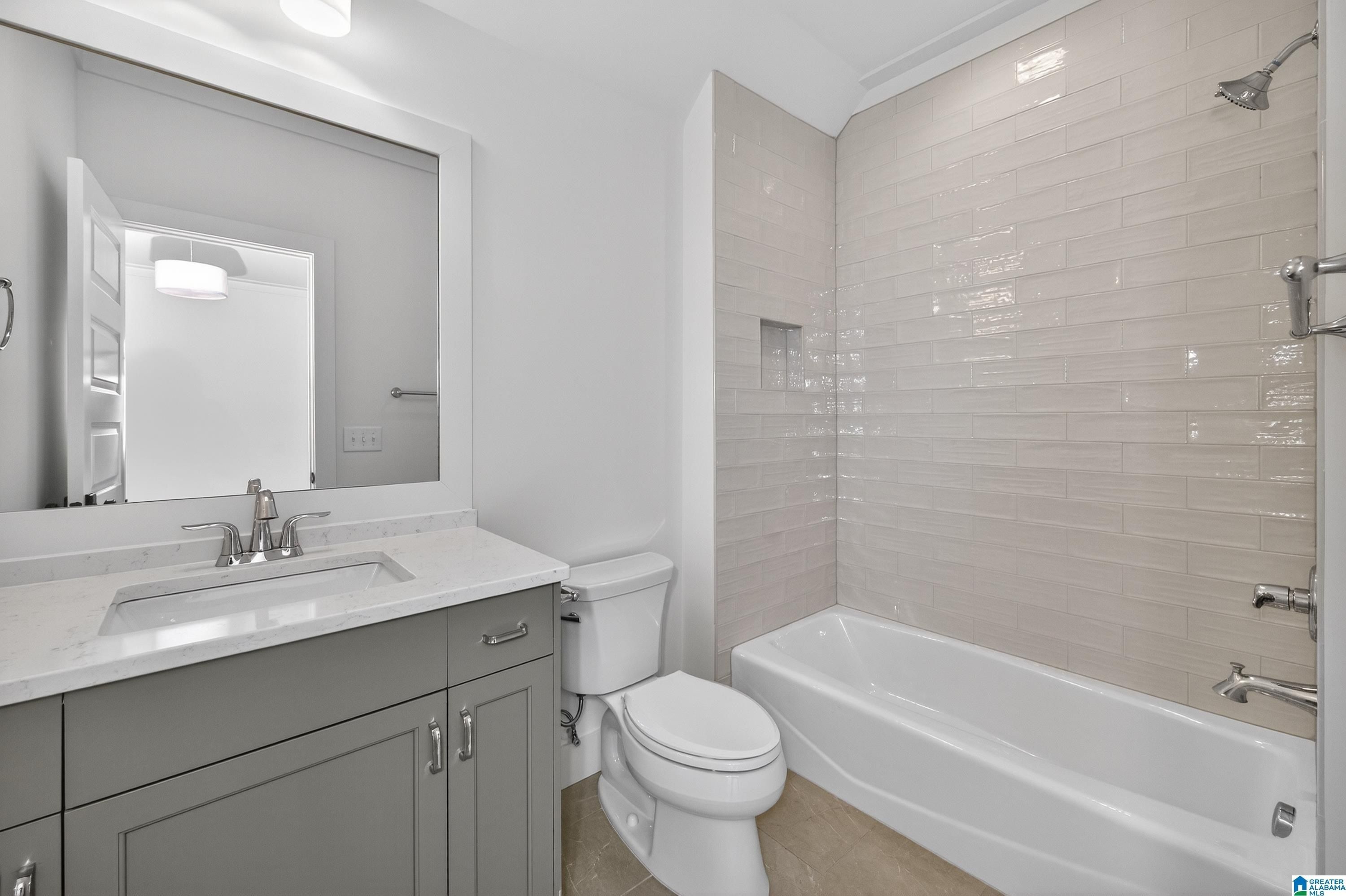 262 Olmsted Street. Birmingham, AL 35242