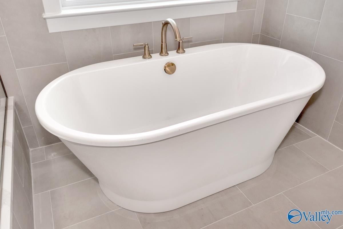 20926 Calcutta Street. Athens, AL 35611