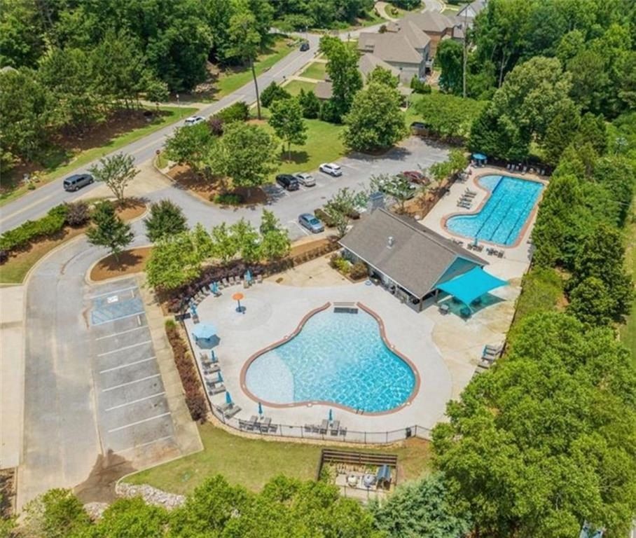 1143 Hogan Drive. Auburn, AL 36830