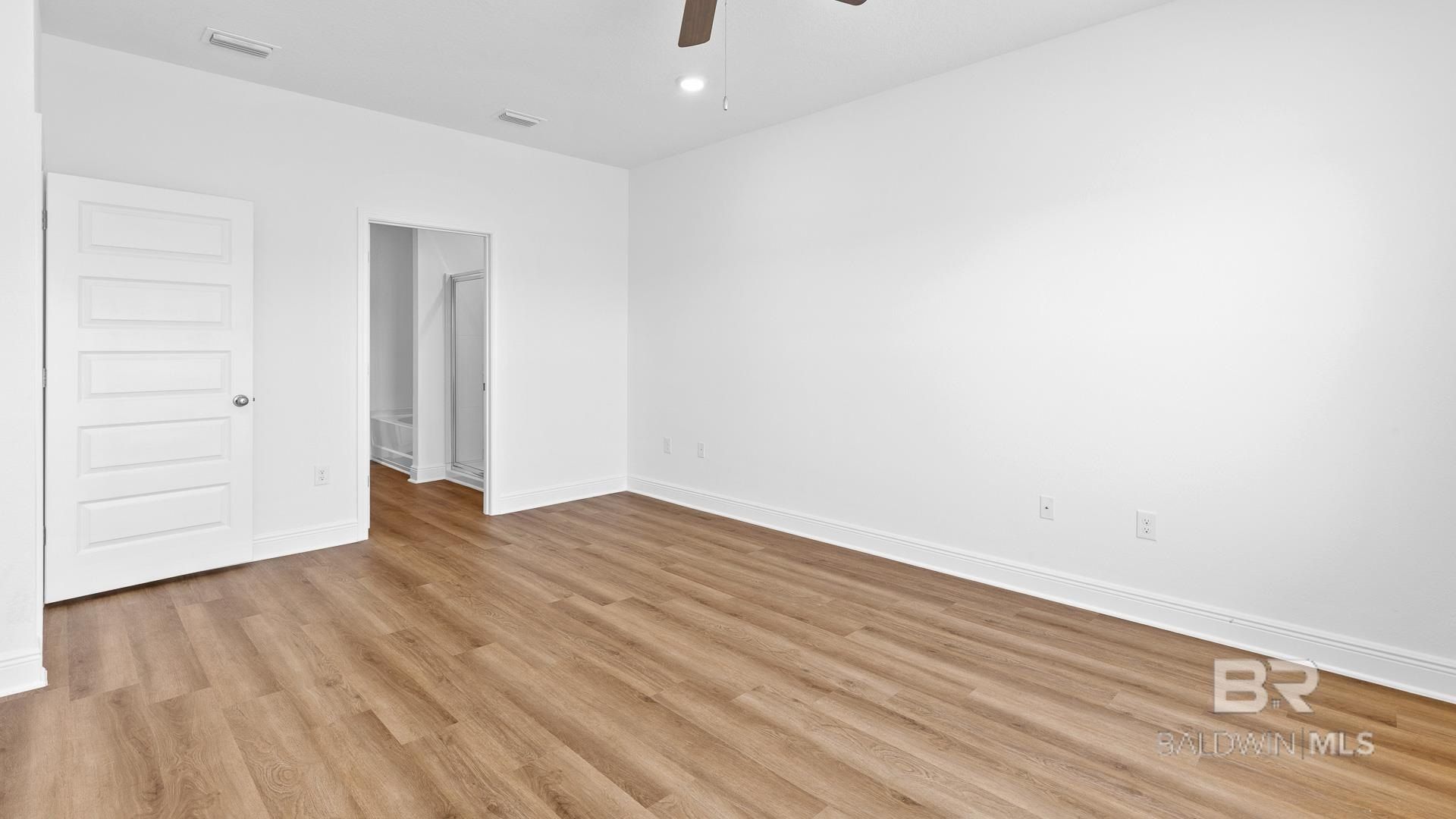 21239 Teluga Avenue. Fairhope, AL 36532