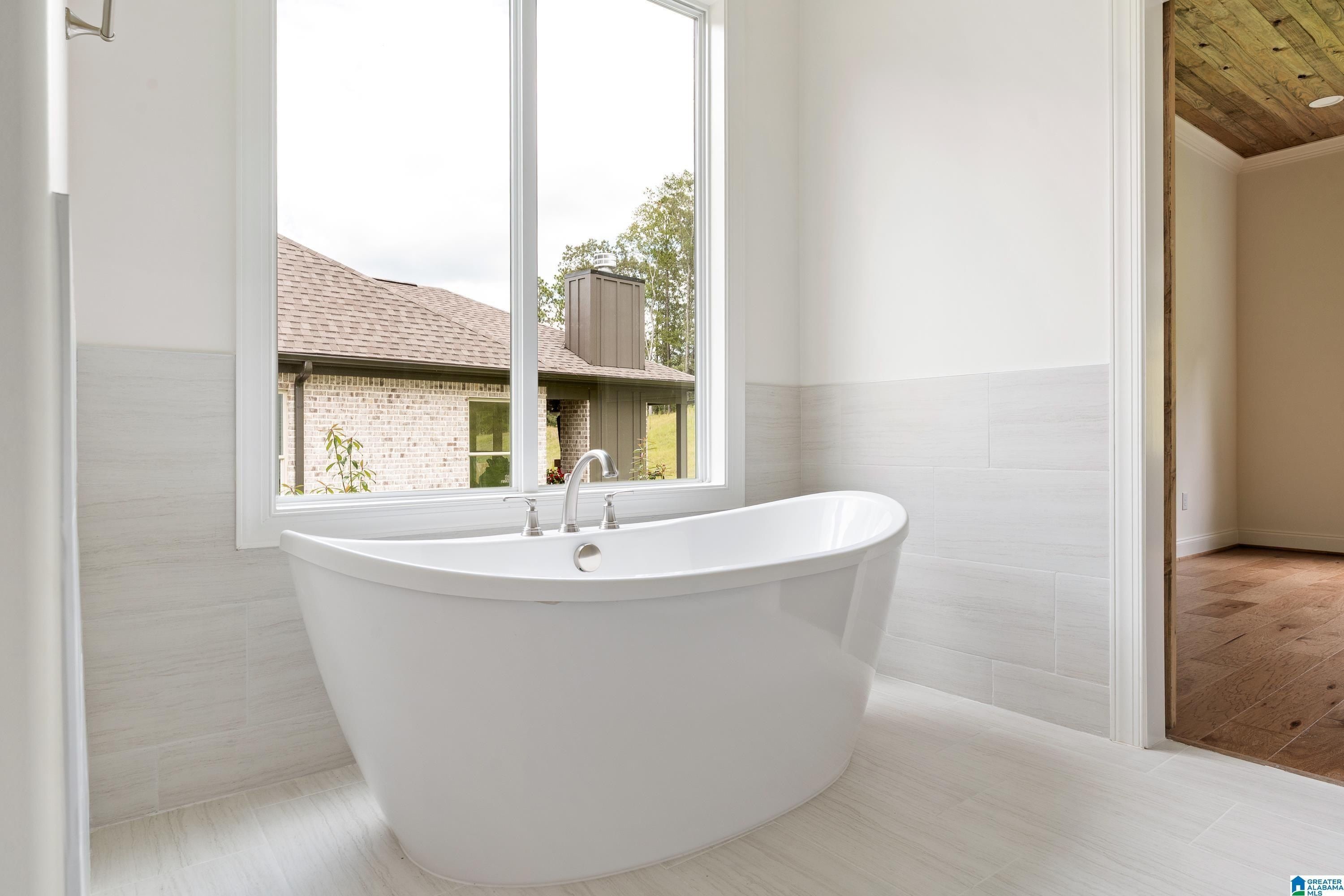 108 Mcalpin Circle. Pelham, AL 35124