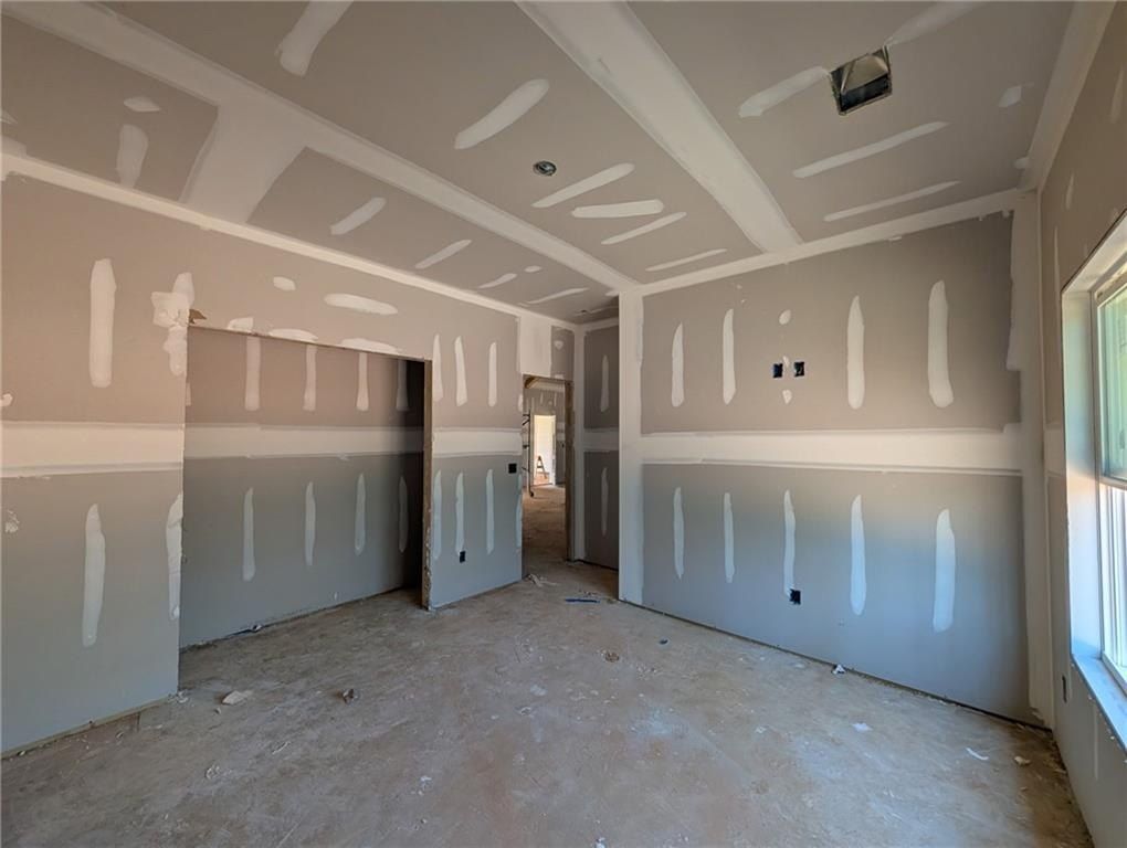 4668 Lee Road 158. Salem, AL 36874