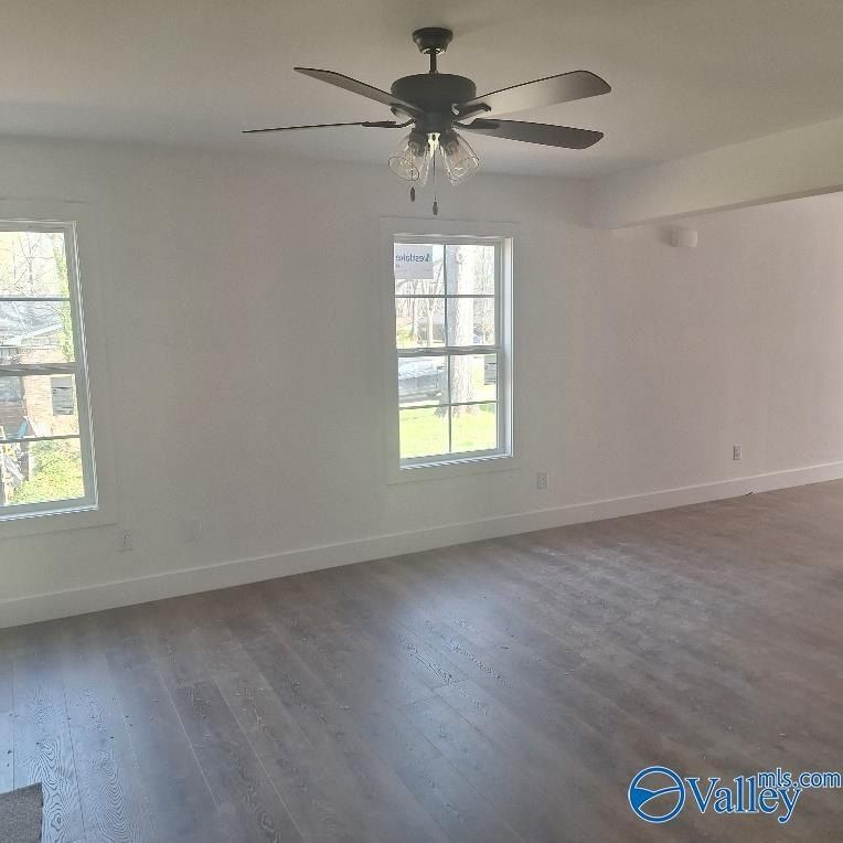 2005 Sunset Drive Nw. Hartselle, AL 35640