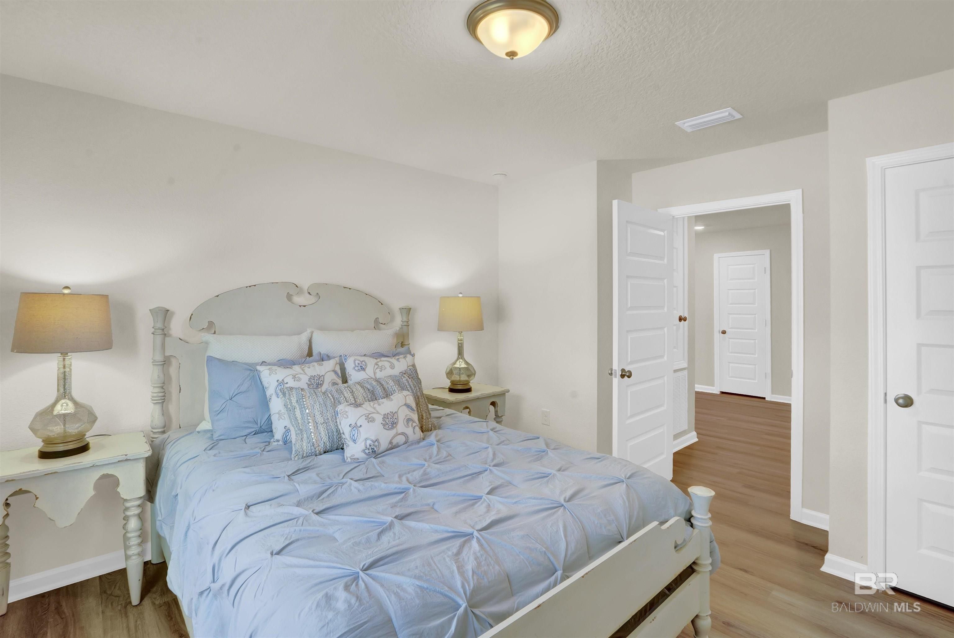 20952 Gibson Avenue. Robertsdale, AL 36567