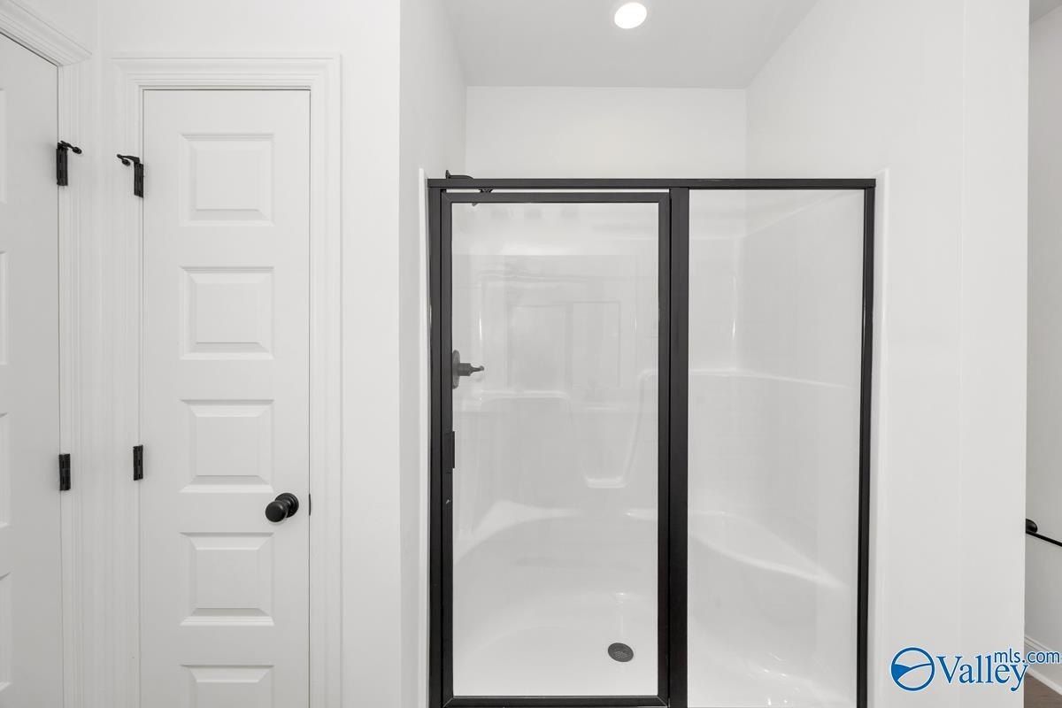 17718 Chenin Blanc Place. Athens, AL 35613