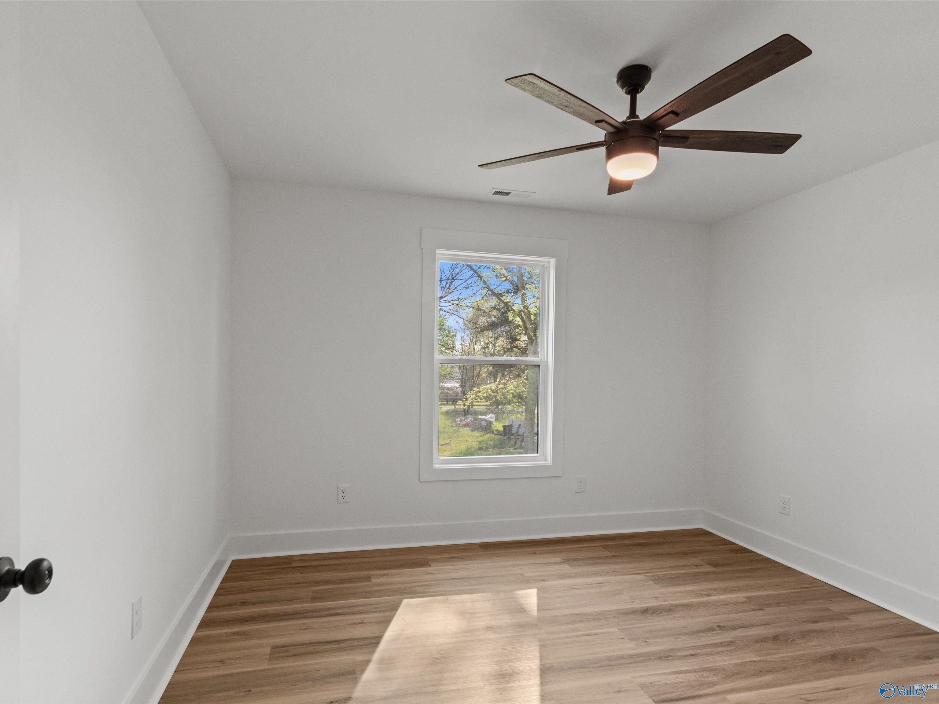 56 Nixon Drive. Guntersville, AL 35976