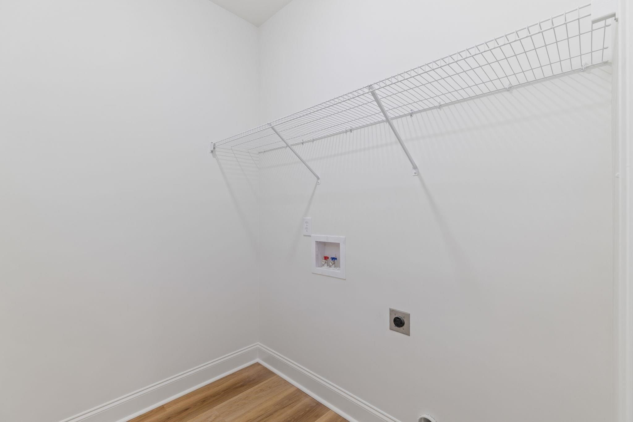 45 Co Rd 284. Florence, AL 35633