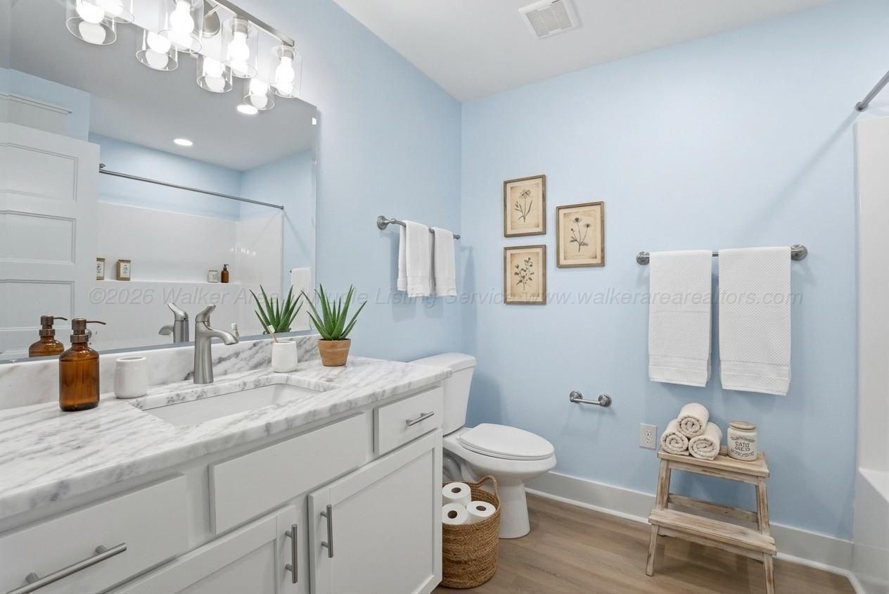 99 Randolph Cove. Jasper, AL 35503