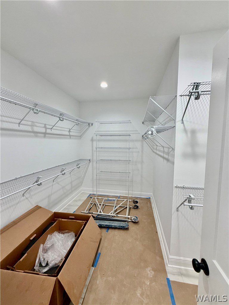 13722 Northside Road. Northport, AL 35475