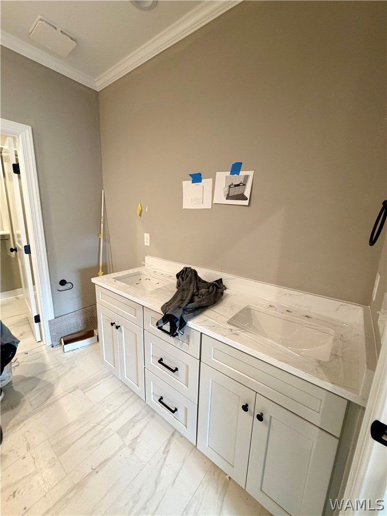 13953 Glenview Drive. Northport, AL 35475