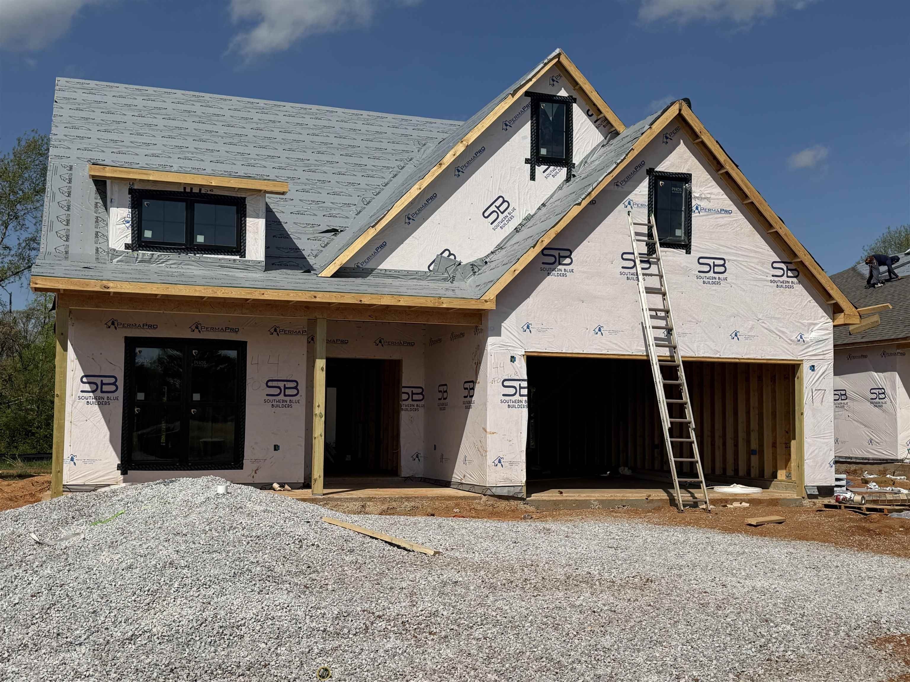 44 Foster Dr. Florence, AL 35633