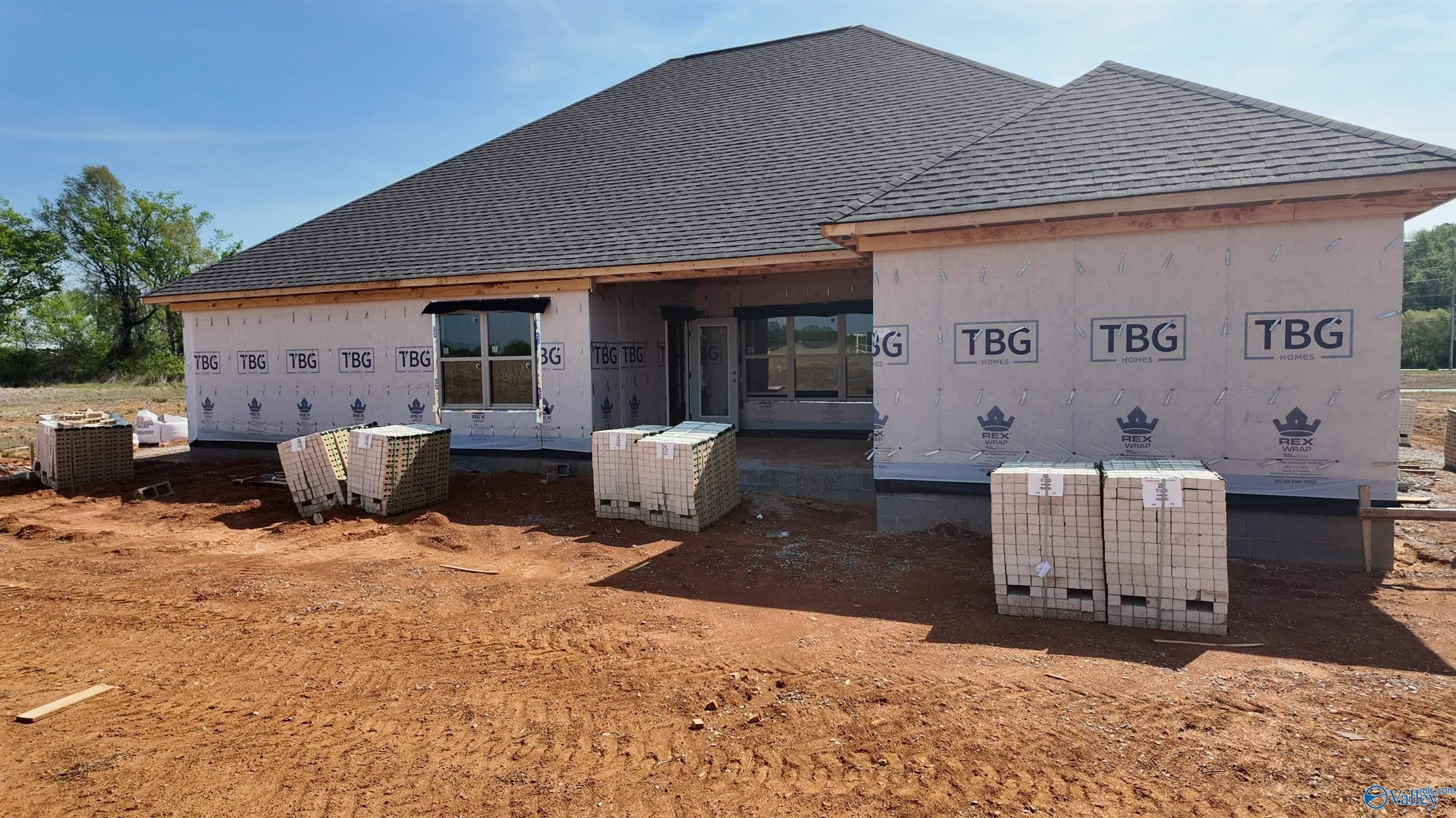 17735 Carillon Drive. Athens, AL 35611
