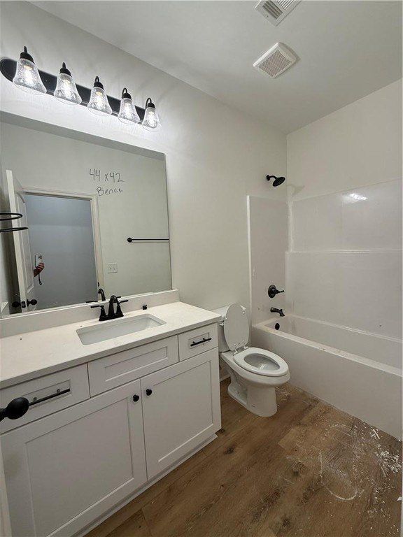 7060 County Road 53. Notasulga, AL 36866