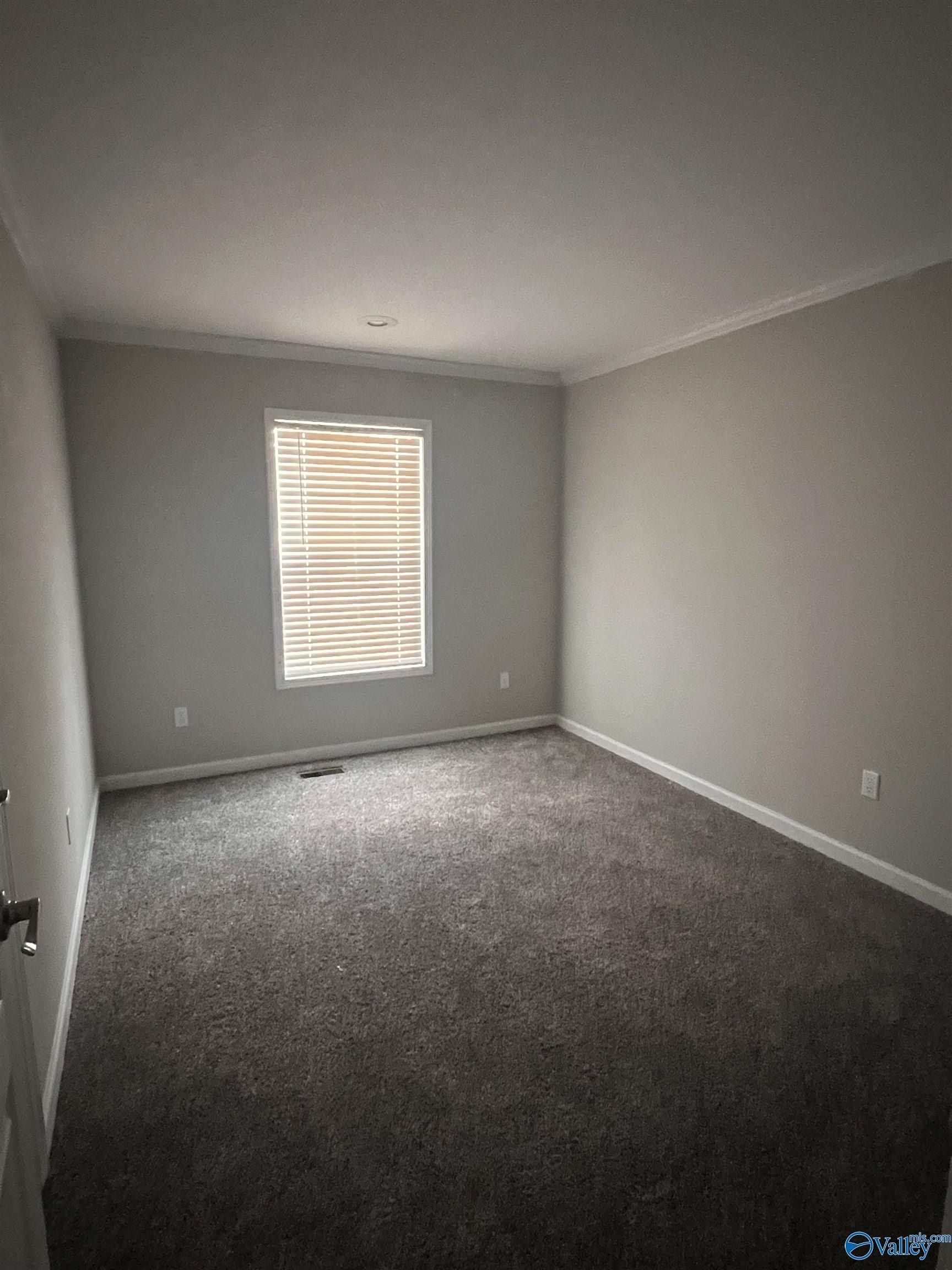 12 Martin Lane. Guntersville, AL 35976