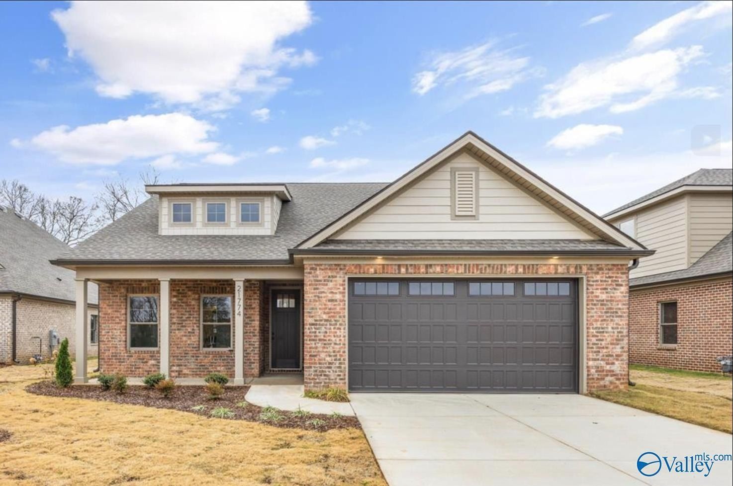 21774 Hemlock Drive. Athens, AL 35613