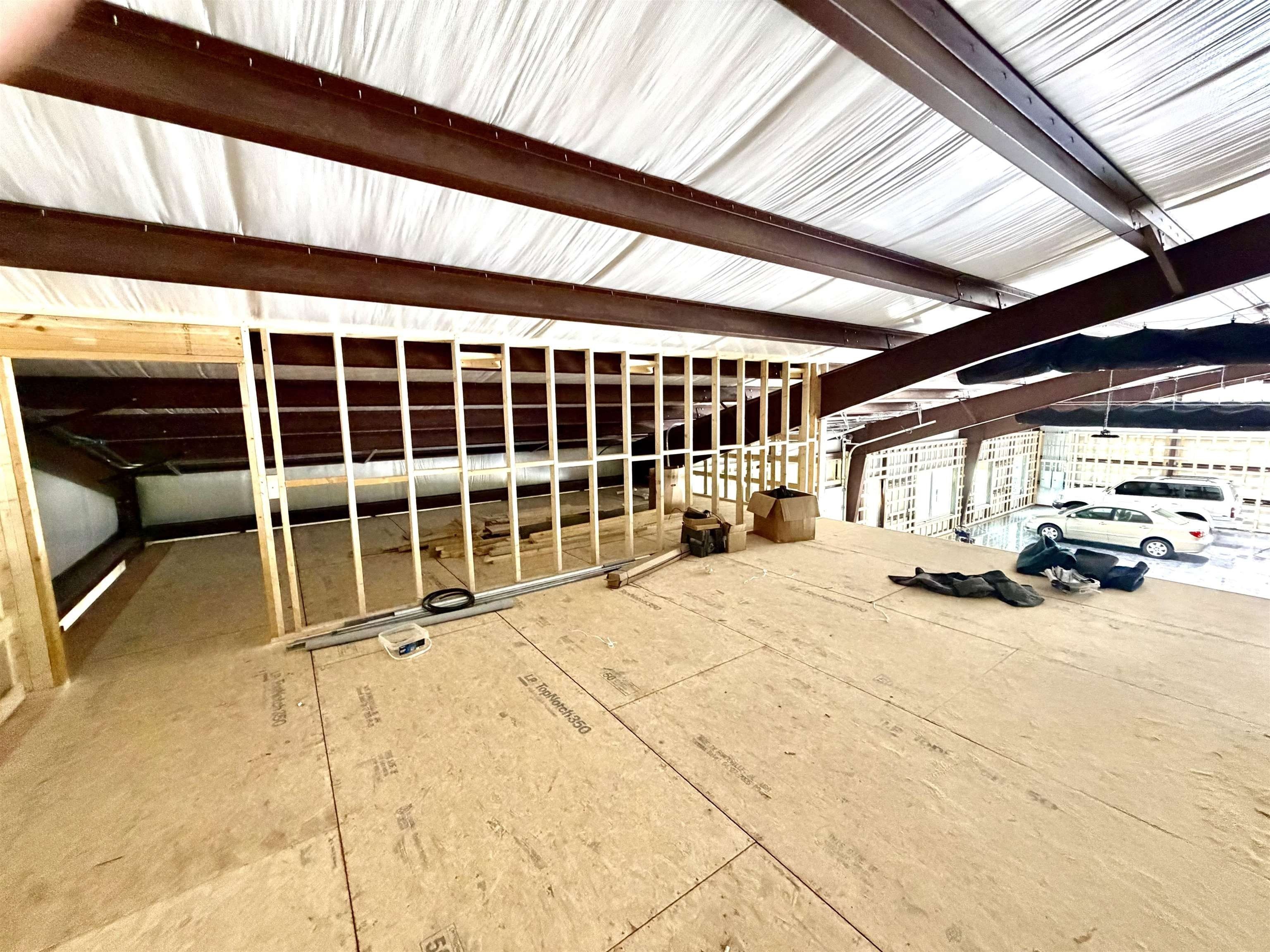 195 Spout Springs Rd. Muscle Shoals, AL 35661