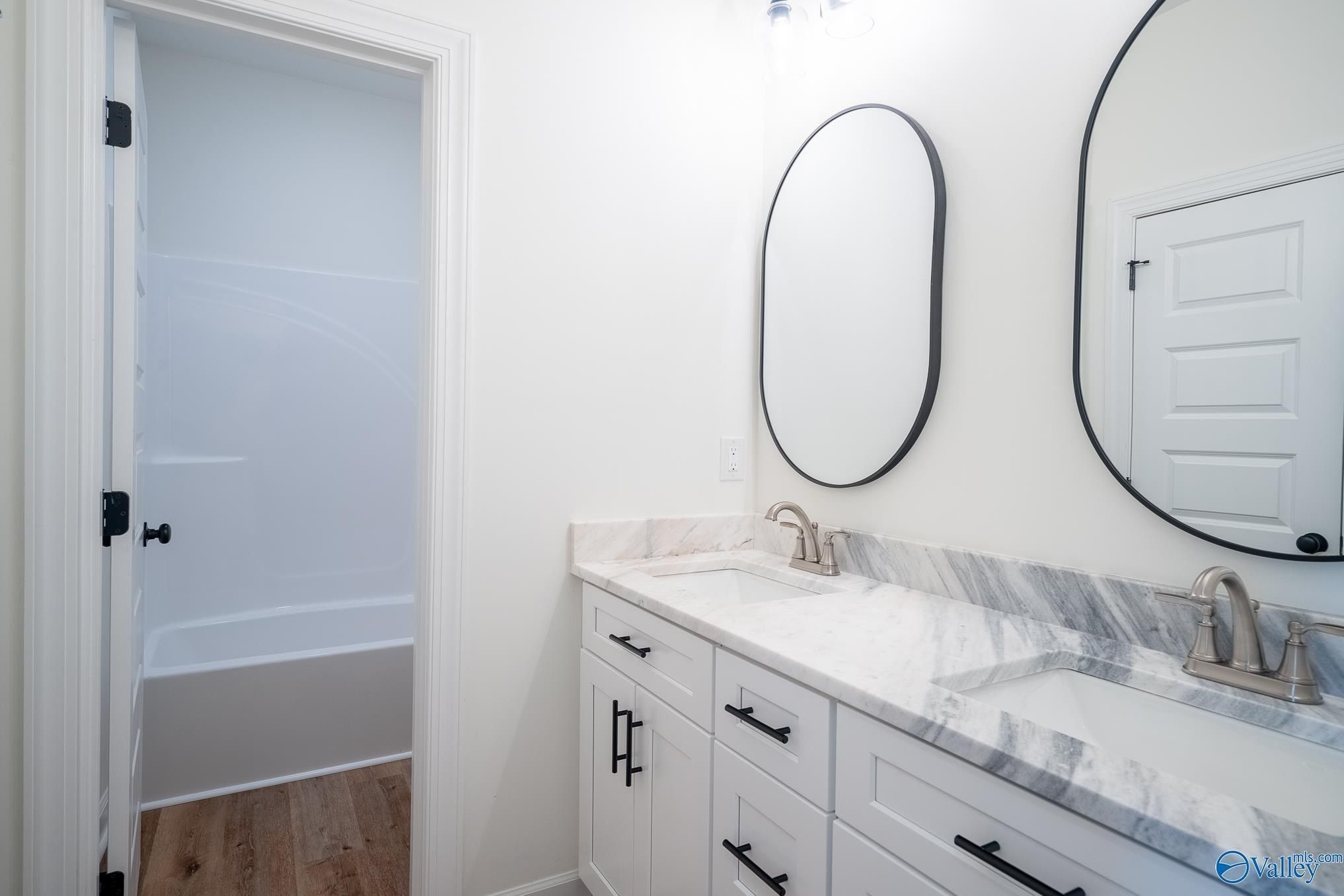 509 Zoey Grace Drive. Rogersville, AL 35652