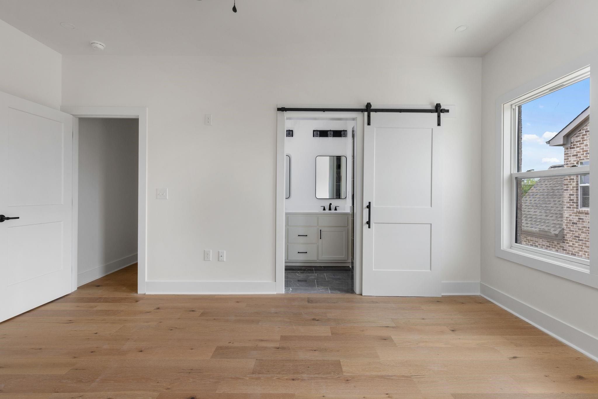 205 Fame Ave. Tuscumbia, AL 35674