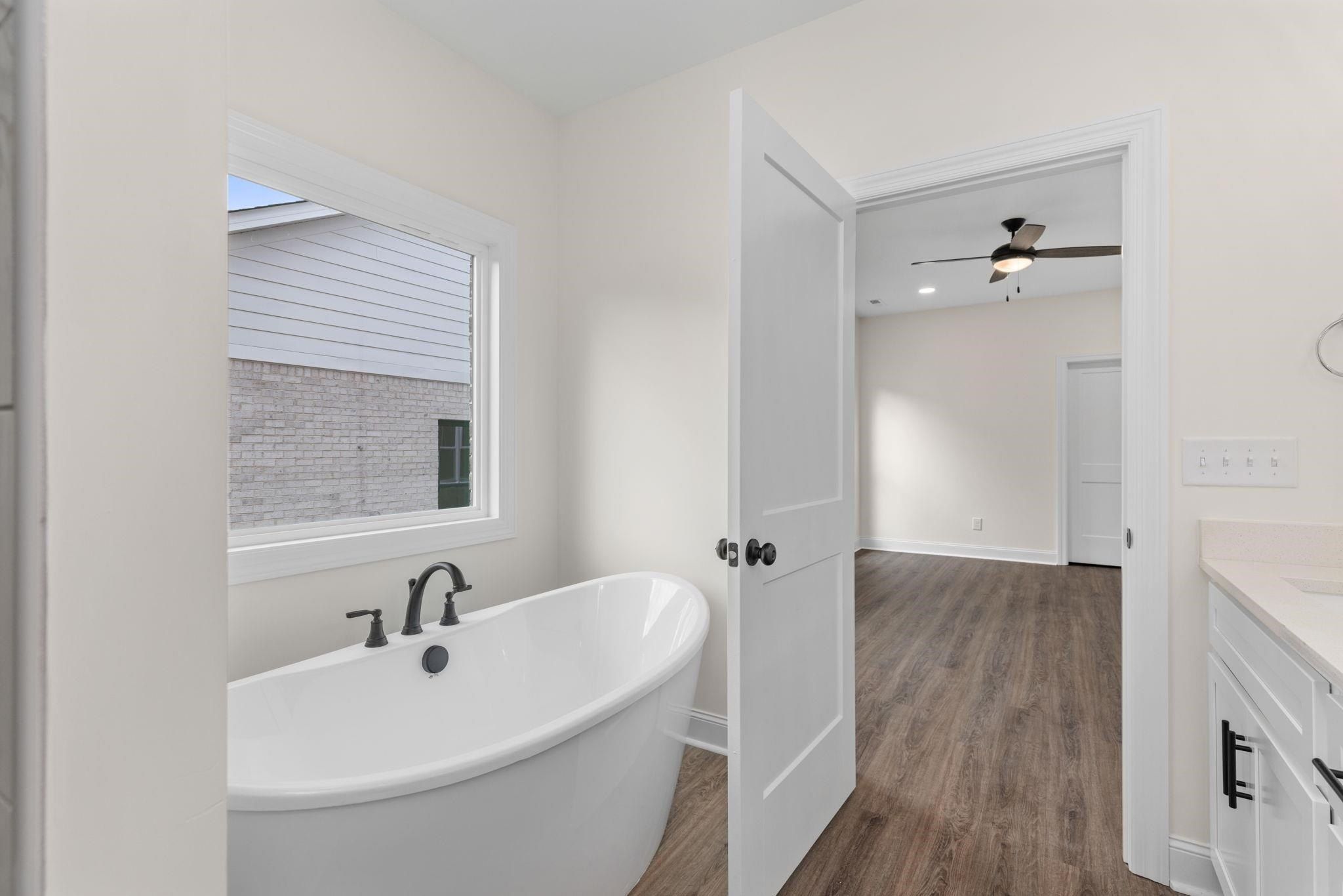 21254 Scuttle St. Athens, AL 35611