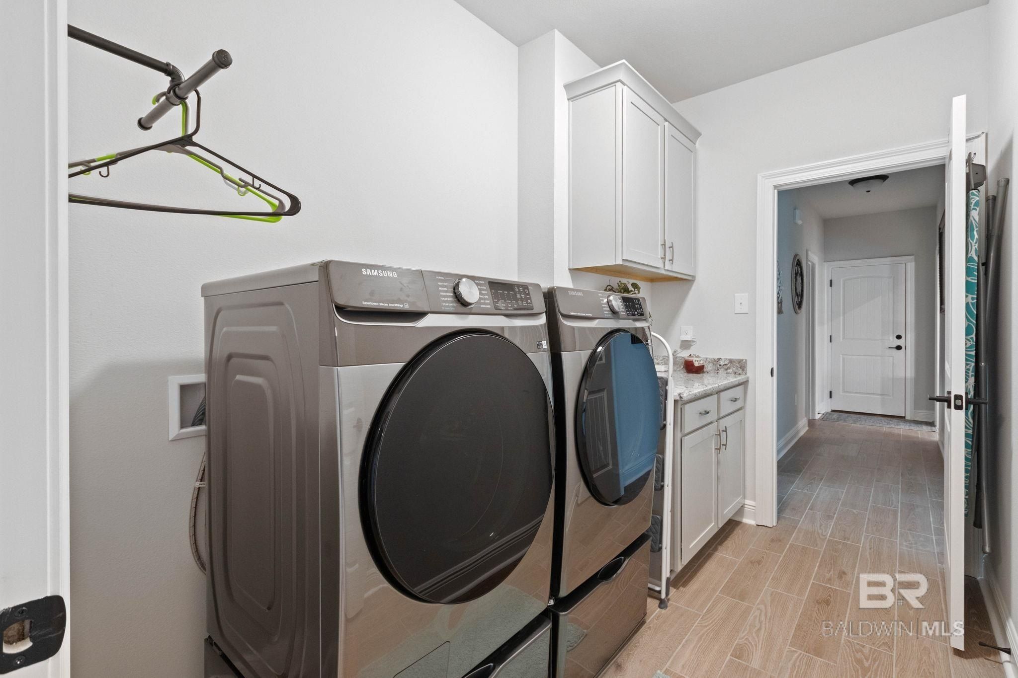 863 Sumter Loop. Foley, AL 36535